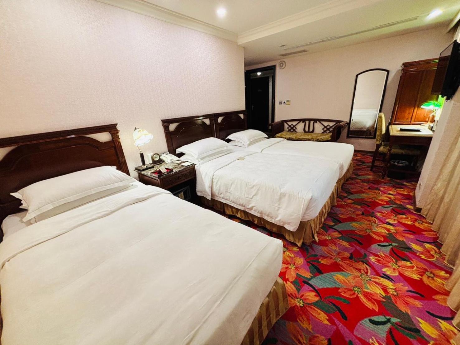 Royal Seasons Hotel Taipei ‧ Nanjing W. Exterior foto