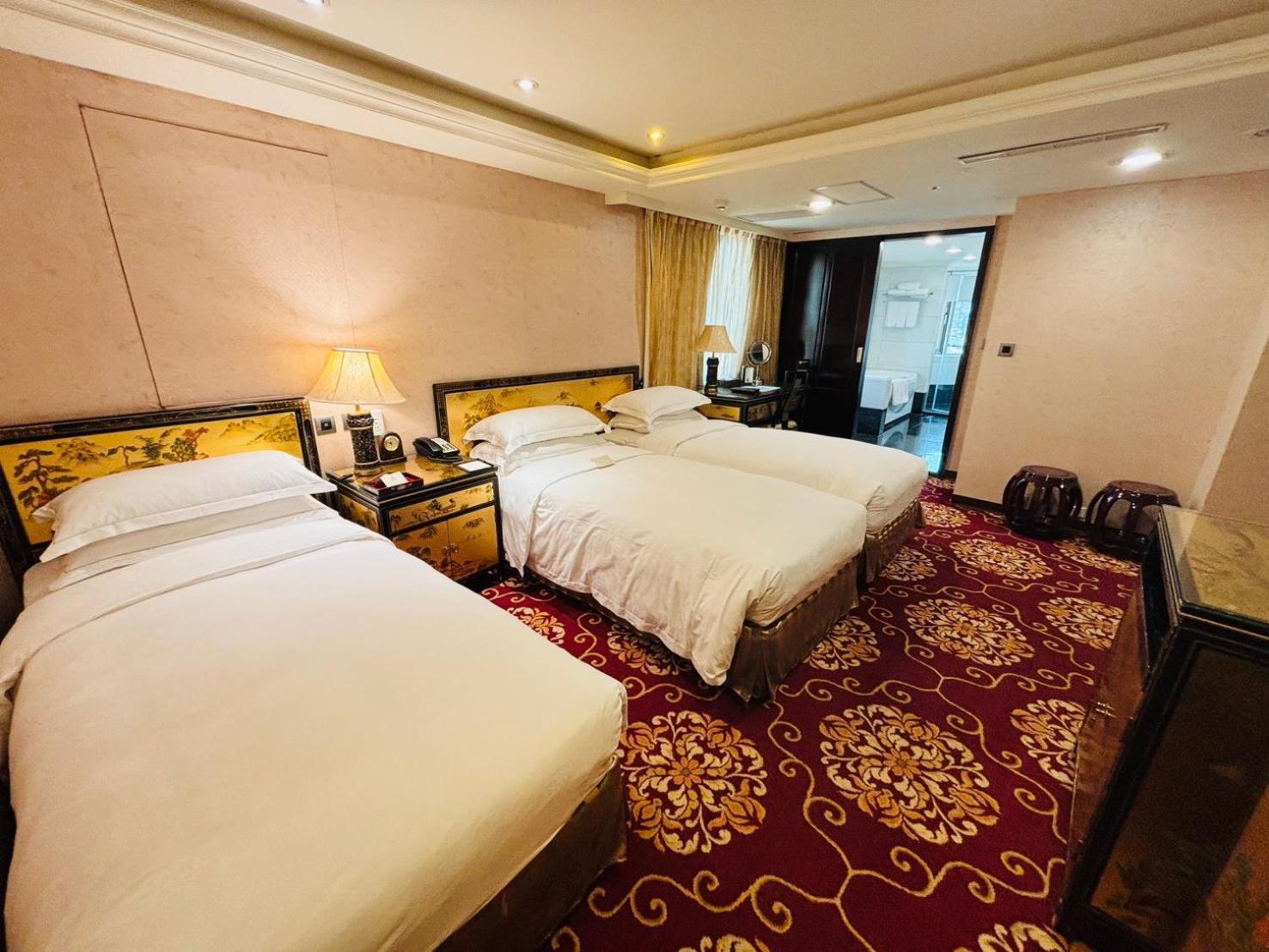 Royal Seasons Hotel Taipei ‧ Nanjing W. Exterior foto